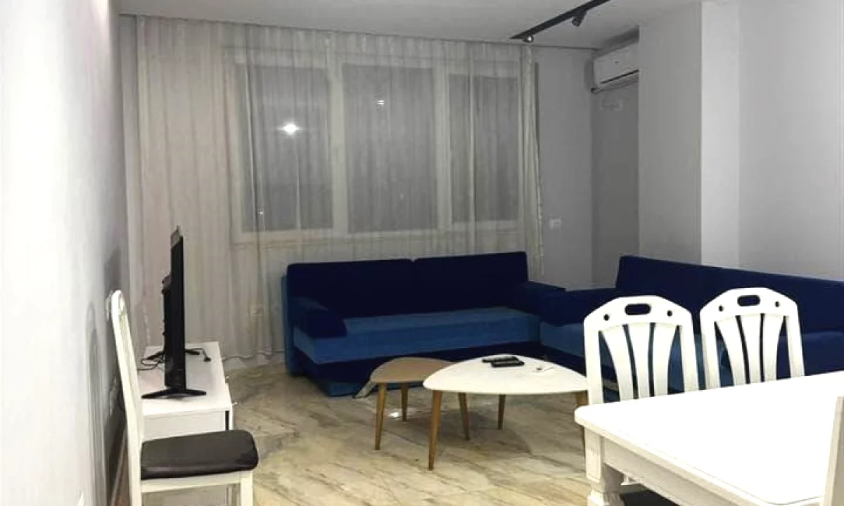 Shtepi me qera Apartament ne Tirane, 2+1, Mobilimi Pjeserisht e mobiluar, Pagesa 55,000  Leke.