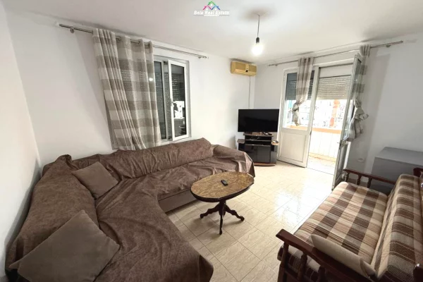Shtepi me qera 1+1 ne Tirane - 550 Euro