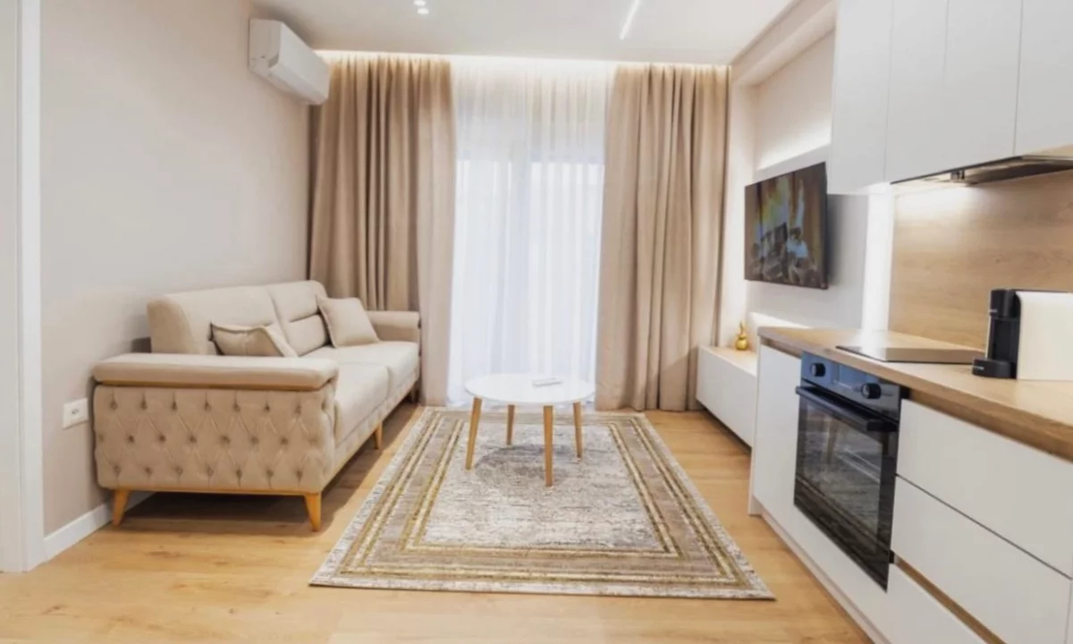 Shtepi me qera Apartament ne Tirane, 1+1, Mobilimi E mobiluar, Pagesa 800  Euro.