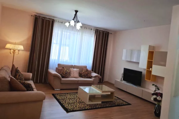 Shtepi me qera 2+1 ne Tirane - 850 Euro