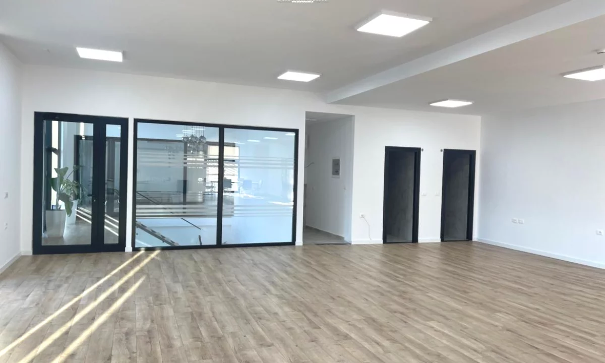 Zyre Me Qera Ne Kashar ..