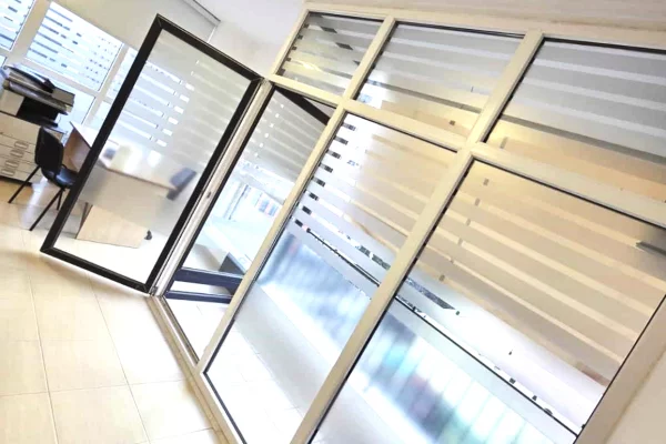 Business Property for Rent 3+1 in Tirana - 50,000 Leke