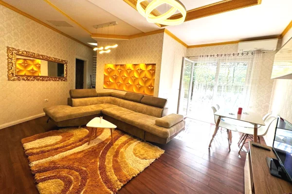 Shtepi ne shitje 2+1 ne Tirane - 250,000 Euro