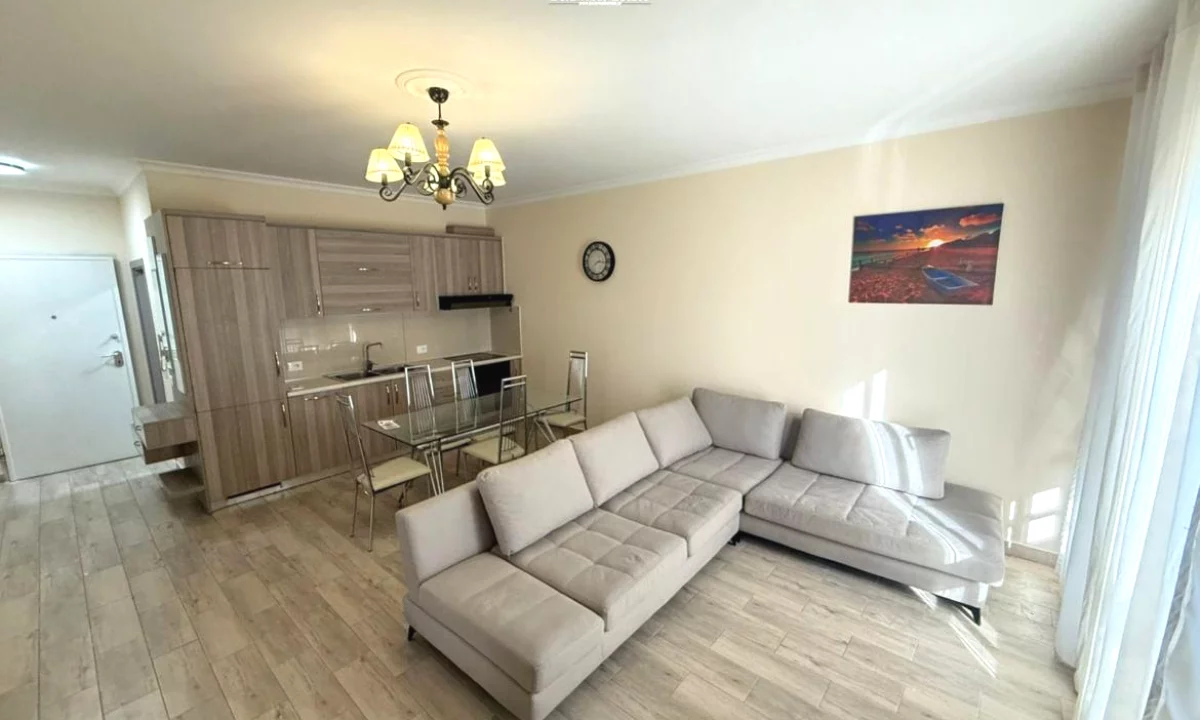 Shtepi me qera Apartament ne Tirane, 1+1, Mobilimi E mobiluar, Pagesa 55,000  Leke.