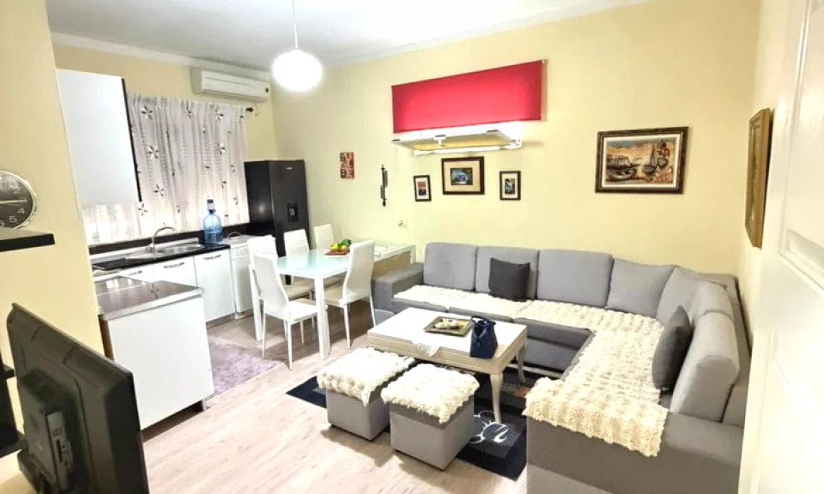 Private house for rent in Tirana 2+1, Furnished