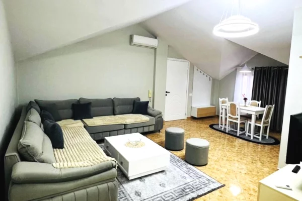 House for Rent 2+1 in Tirana - 60,000 Leke