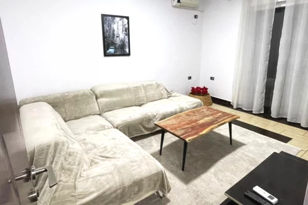 House for Rent 1+1 in Tirana - 50,000 Leke