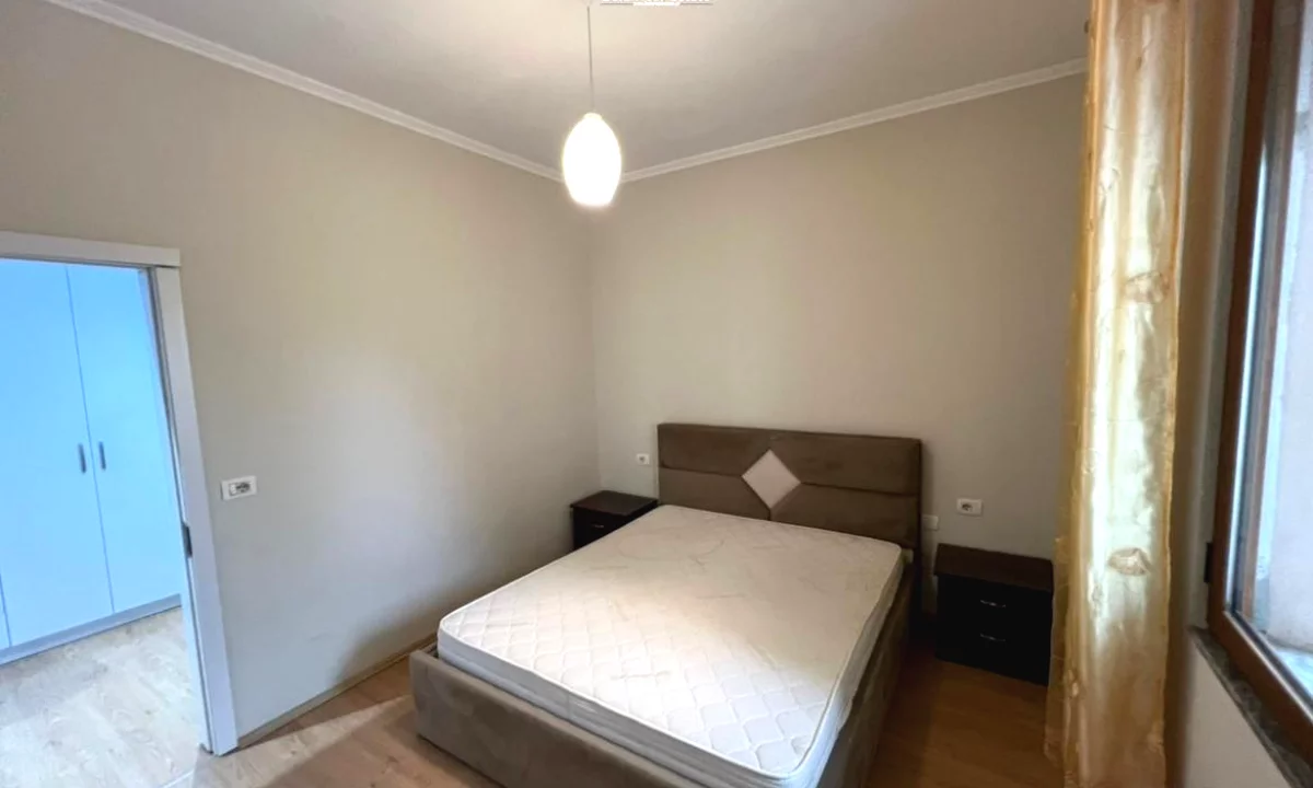 Private house for rent in Tirana 1+1, Furnished