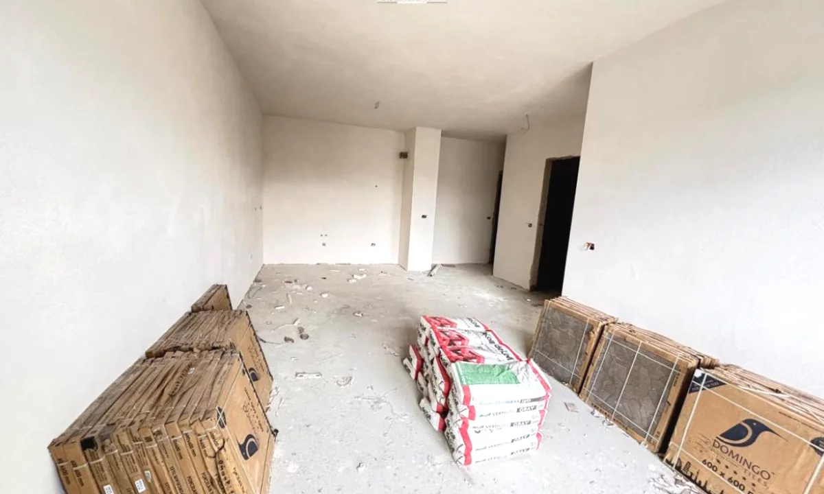 Apartment for sale in Tirana 1+1, Emty