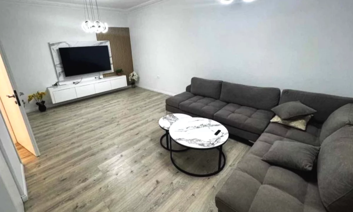 Private house for rent in Tirana 2+1, Furnished