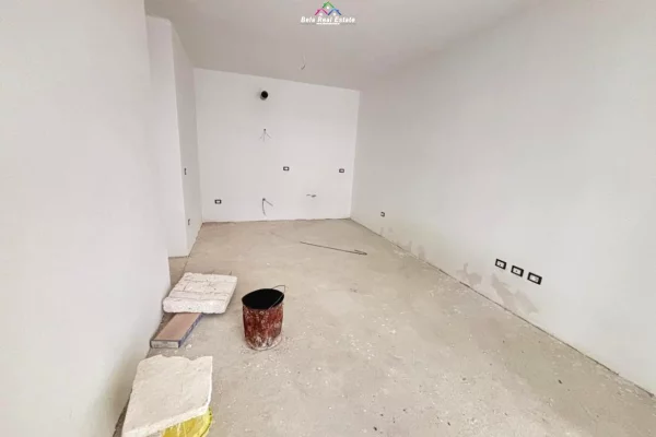 Apartament Ne Shitje 2+1+2 Tek Univers City (ID B120801) Tirane