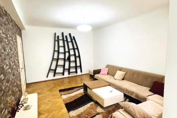 House for Rent 3+1 in Tirana - 65,000 Leke