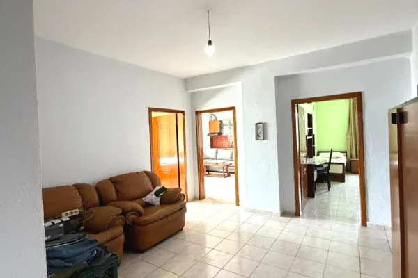 House for Rent 2+1 in Tirana - 40,000 Leke