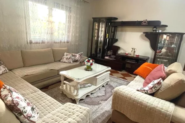 House for Rent 2+1 in Tirana - 40,000 Leke