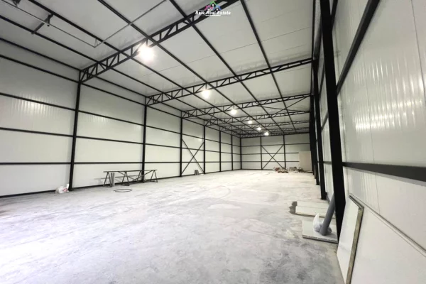 Ambient biznesi me qera 4+1 ne Tirane - 2,000 Euro