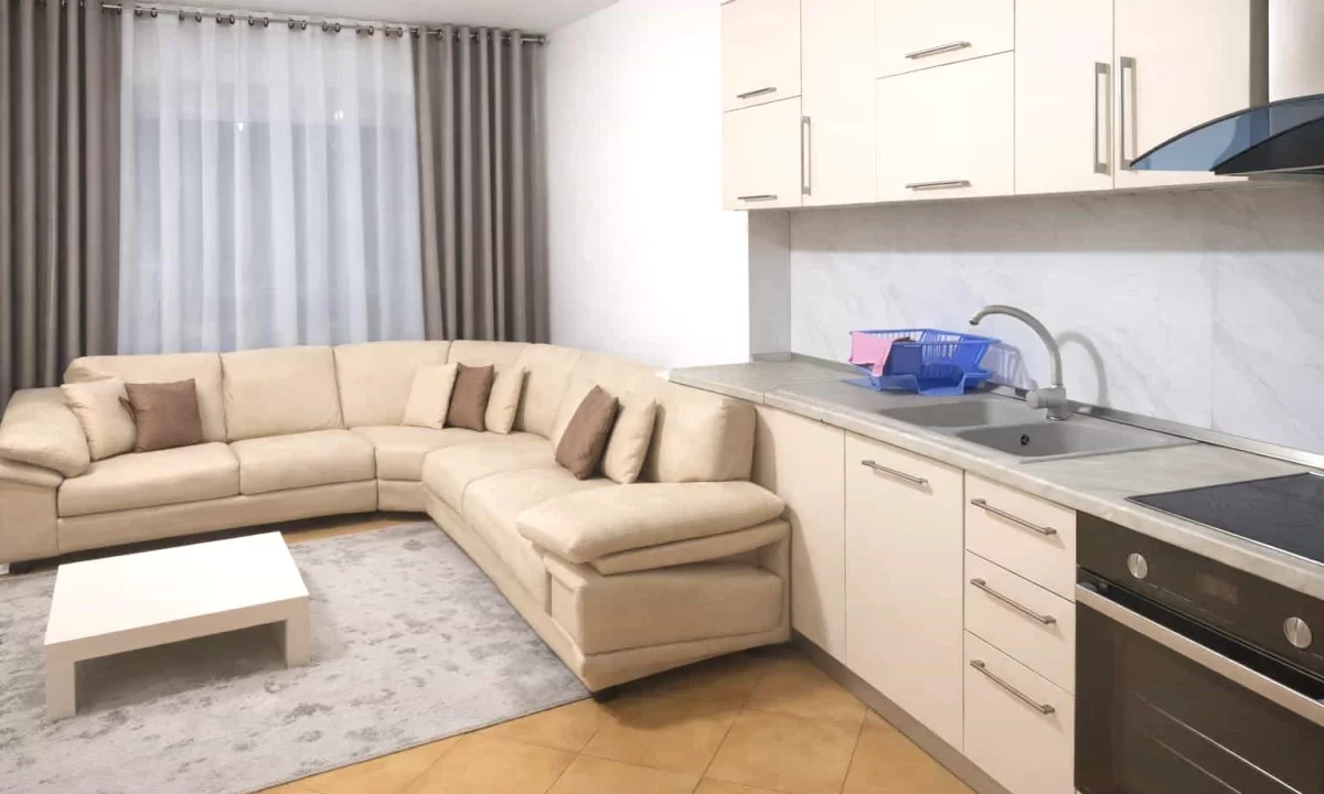 Shtepi me qera Apartament ne Tirane, 2+1, Mobilimi E mobiluar, Pagesa 70,000  Leke.