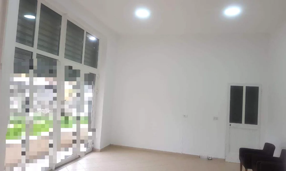 Dyqan me qera ne Ali Dem (ID BD21799) Tirane