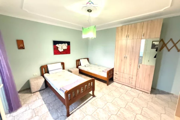 Shtepi me qera 1+1 ne Tirane - 45,000 Leke