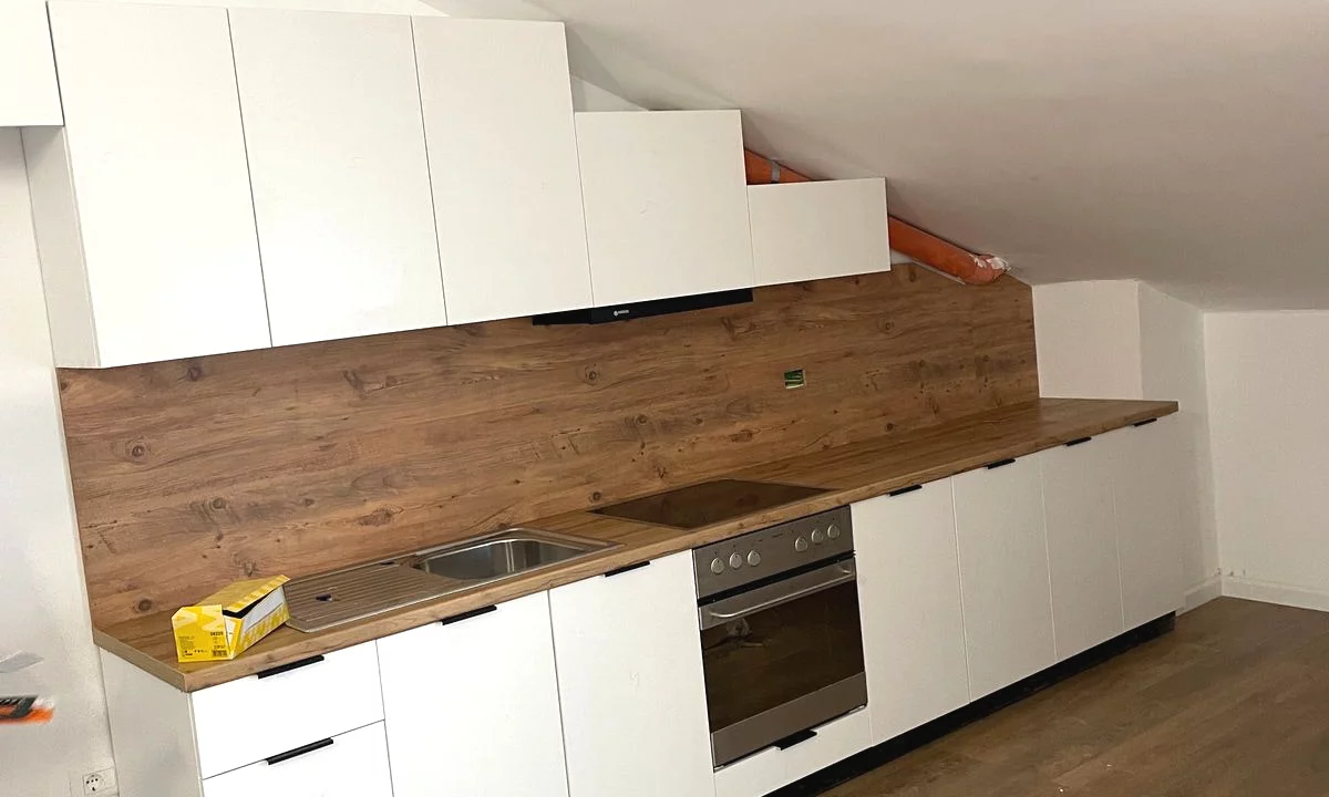 Appartamento in vendita a Tirana 2+1, Arredato