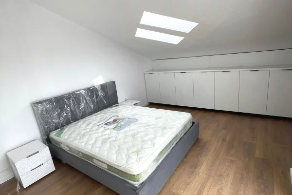 Appartamento in vendita a Tirana 2+1, Arredato