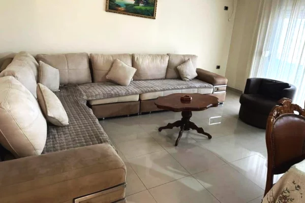 Casa in affitto 2+1 a Tirana - 550 Euro