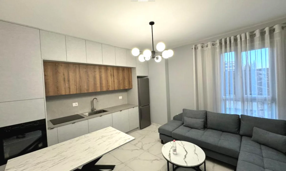 Apartment for rent in Tirana 2+1, Furnished