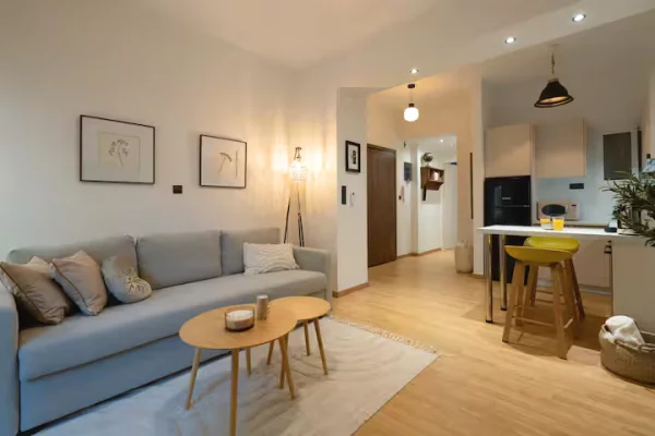 Apartament Me Qera 2+1+2 Tek Ish Parku ( ID B2201763) Tirane