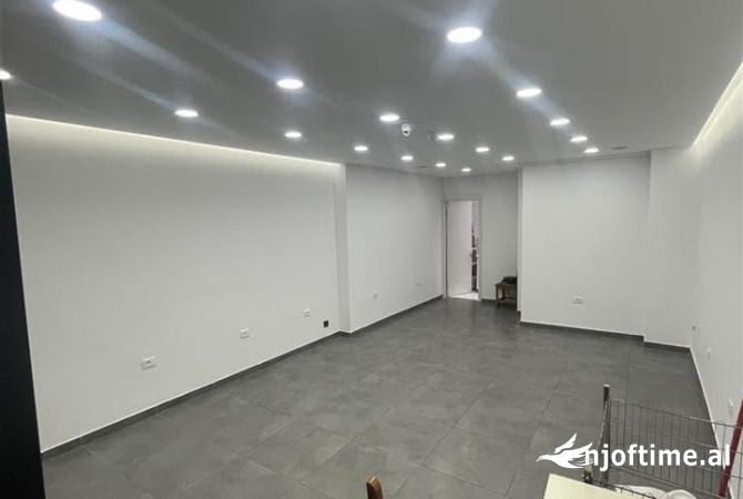 Ambient biznesi ne shitje 1+1 ne Tirane - 800 Euro
