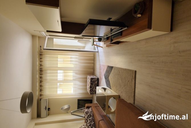 Shtepi me qera 2+1 ne Tirane - 550 Euro