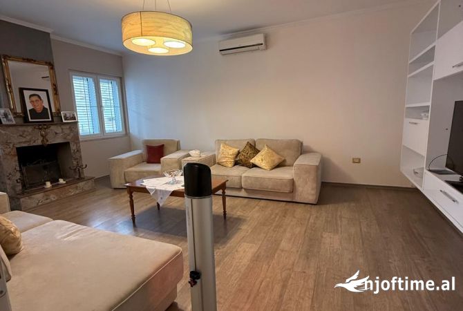 Shtepi me qera 5+1 ne Tirane - 3,000 Euro