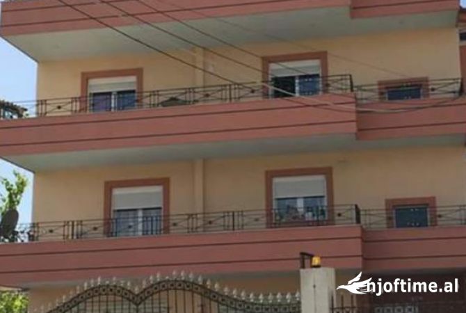Shtepi me qera 4+1 ne Tirane - 500 Euro