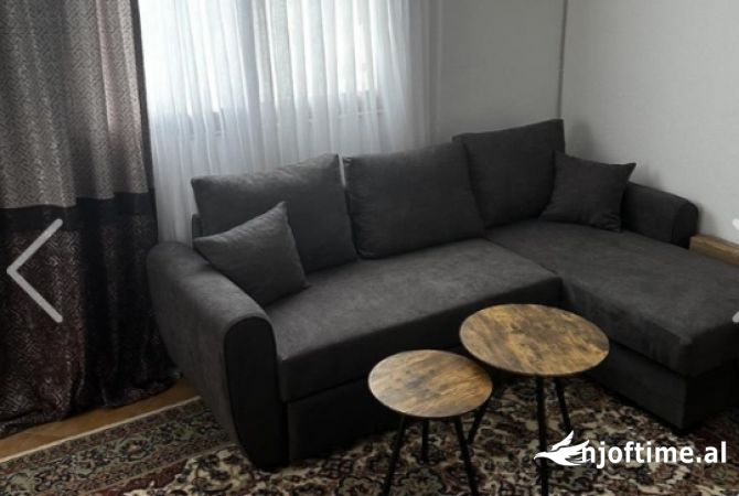Shtepi me qera 2+1 ne Tirane - 40,000 Leke
