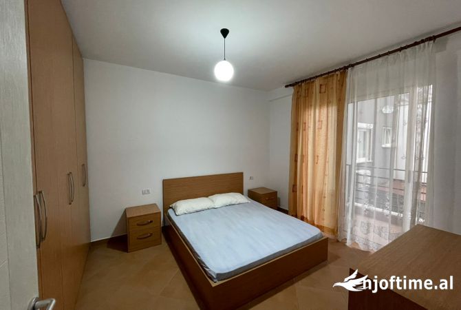 Casa in affitto 1+1 a Tirana - 35,000 Leke