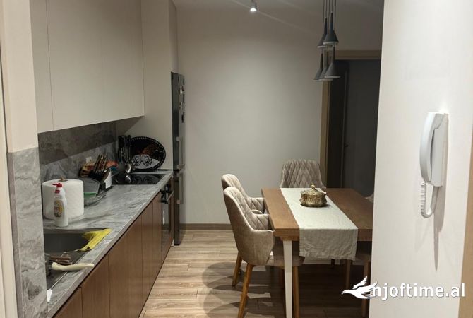 Shtepi me qera 2+1 ne Tirane - 500 Euro