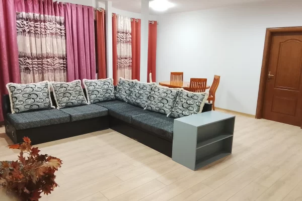 Shtepi me qera 1+1 ne Tirane - 40,000 Leke