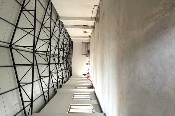 Ambient biznesi me qera 4+1 ne Tirane - 6,000 Euro