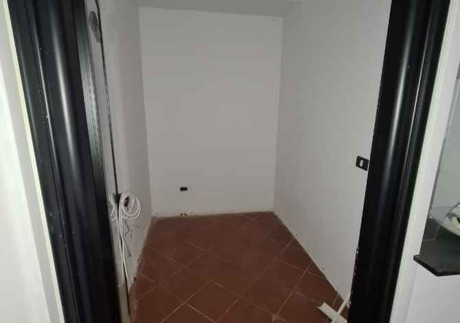 Business Property for Rent 3+1 in Tirana - 1,600 Euro