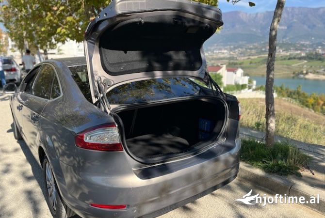 Makina ne shitje  ne Tirane - 6,000 Euro