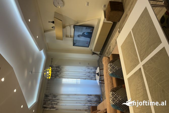 Shtepi me qera 1+1 ne Tirane - 750 Euro