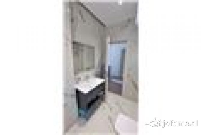 Shtepi ne shitje Apartament ne Vlore, 1+1, Mobilimi E mobiluar, Pagesa 150,000  Euro.