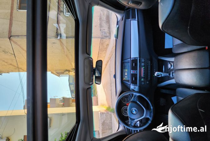 Makina ne shitje ne Fier - 7,500 Euro