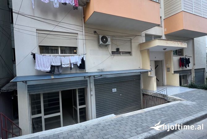 Ambient biznesi me qera 1+1 ne Tirane - 450 Euro