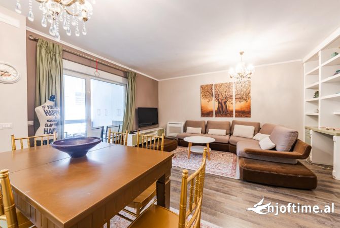 Shtepi me qera 2+1 ne Tirane - 950 Euro