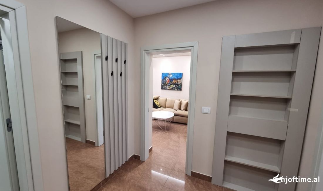 Shtepi me qera Apartament ne Tirane, 1+1, Mobilimi E mobiluar, Pagesa 600  Euro.