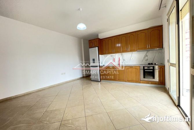 Shtepi ne shitje 2+1 ne Vlore - 168,000 Euro