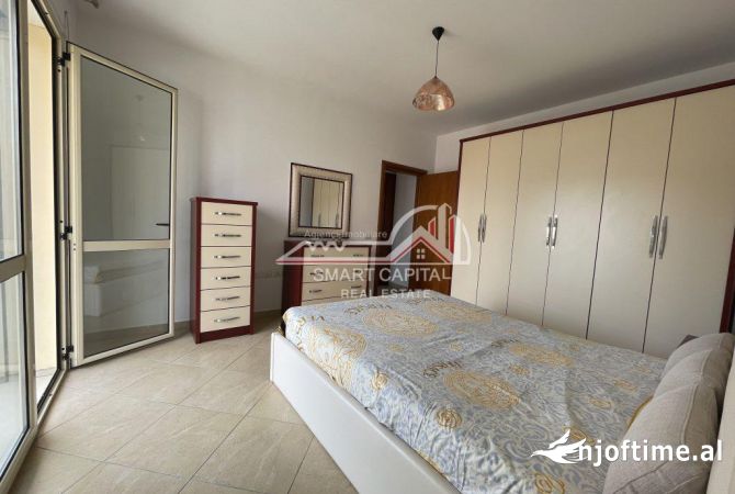 Shtepi ne shitje Apartament ne Vlore, 2+1, Mobilimi Pjeserisht e mobiluar, Pagesa 168,000  Euro.
