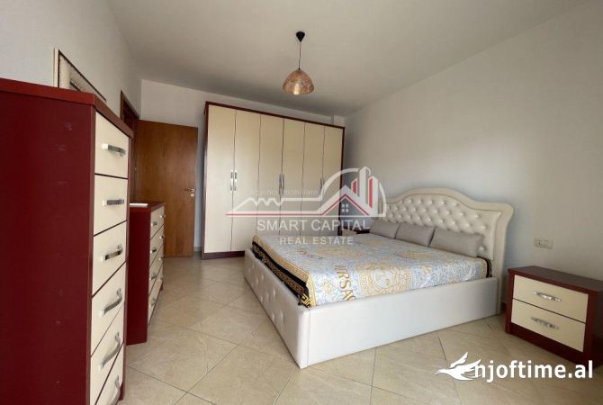 Shtepi ne shitje Apartament ne Vlore, 2+1, Mobilimi Pjeserisht e mobiluar, Pagesa 168,000  Euro.