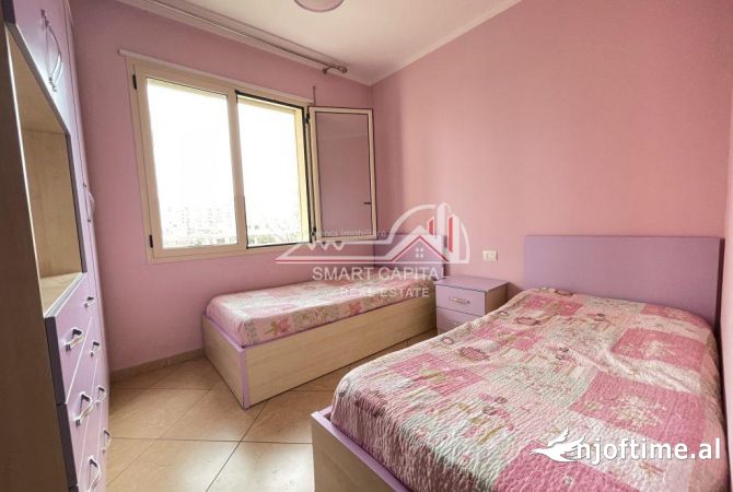 Shtepi ne shitje Apartament ne Vlore, 2+1, Mobilimi Pjeserisht e mobiluar, Pagesa 168,000  Euro.