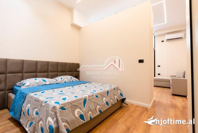 Shtepi ne shitje Apartament ne Vlore, Garsoniere, Mobilimi E mobiluar, Pagesa 99,000  Euro.
