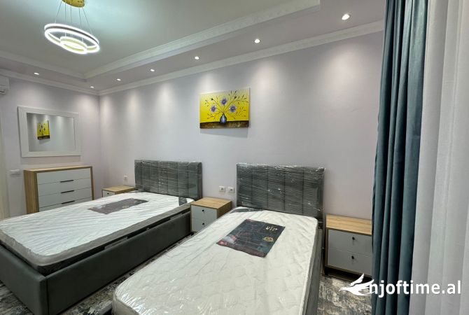 Shtepi ne shitje 2+1 ne Tirane - 150,000 Euro